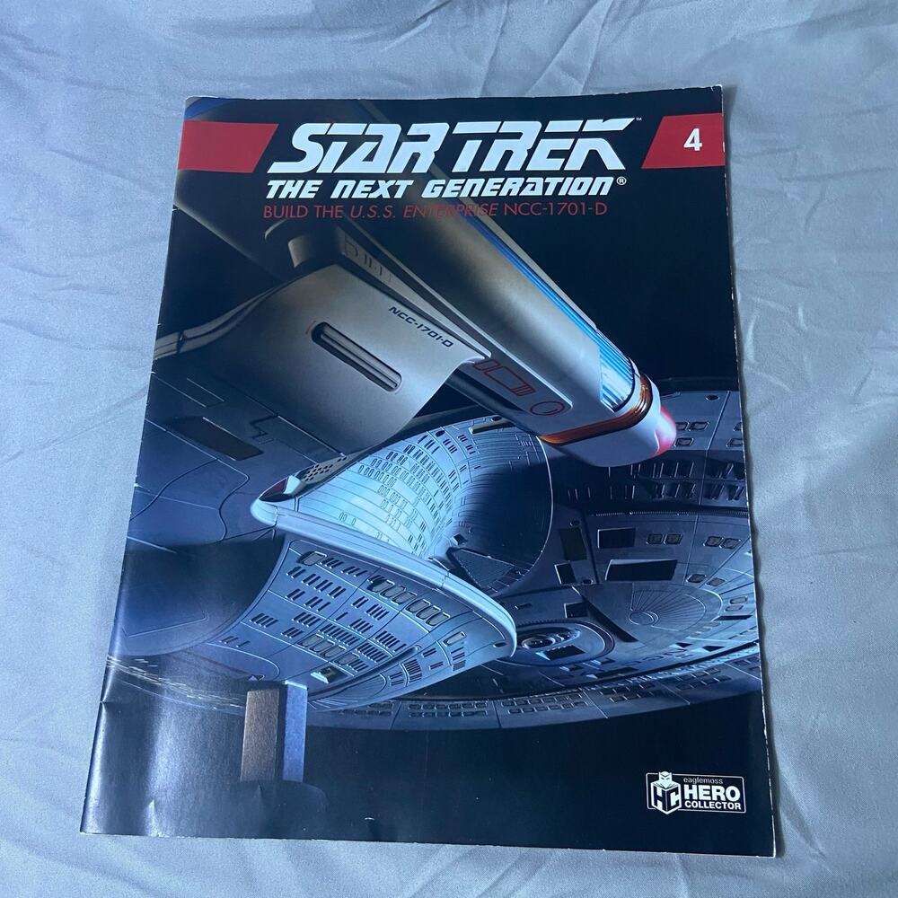 Fanhome Star Trek Build The USS Enterprise NCC-1701D Ship Instruction Book 4